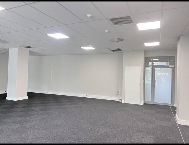 246M² OFFICE TO LET IN FORESHORE